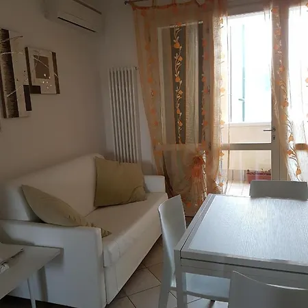 Hermitage Q12 Apartment